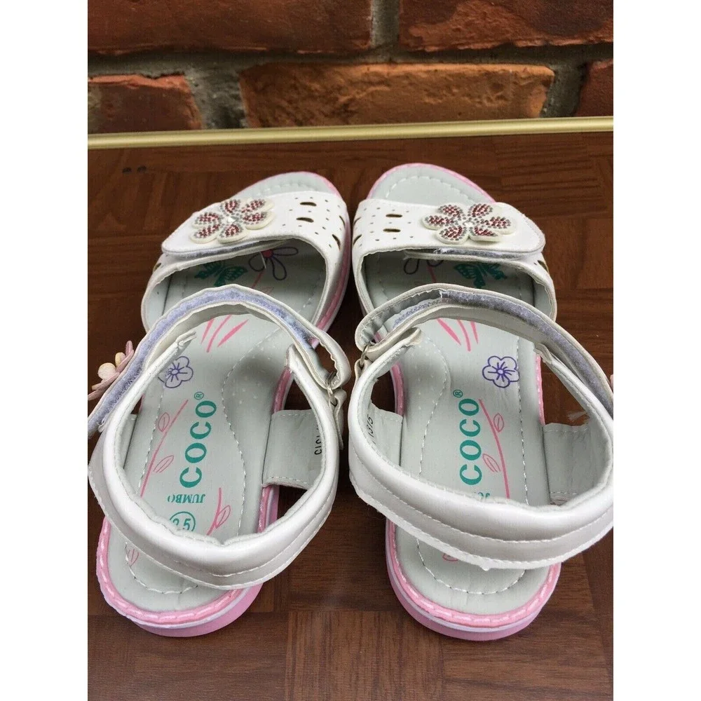 new In Box Jumbo coco White Leather big girls size 2.5 Mary Jane Sandals